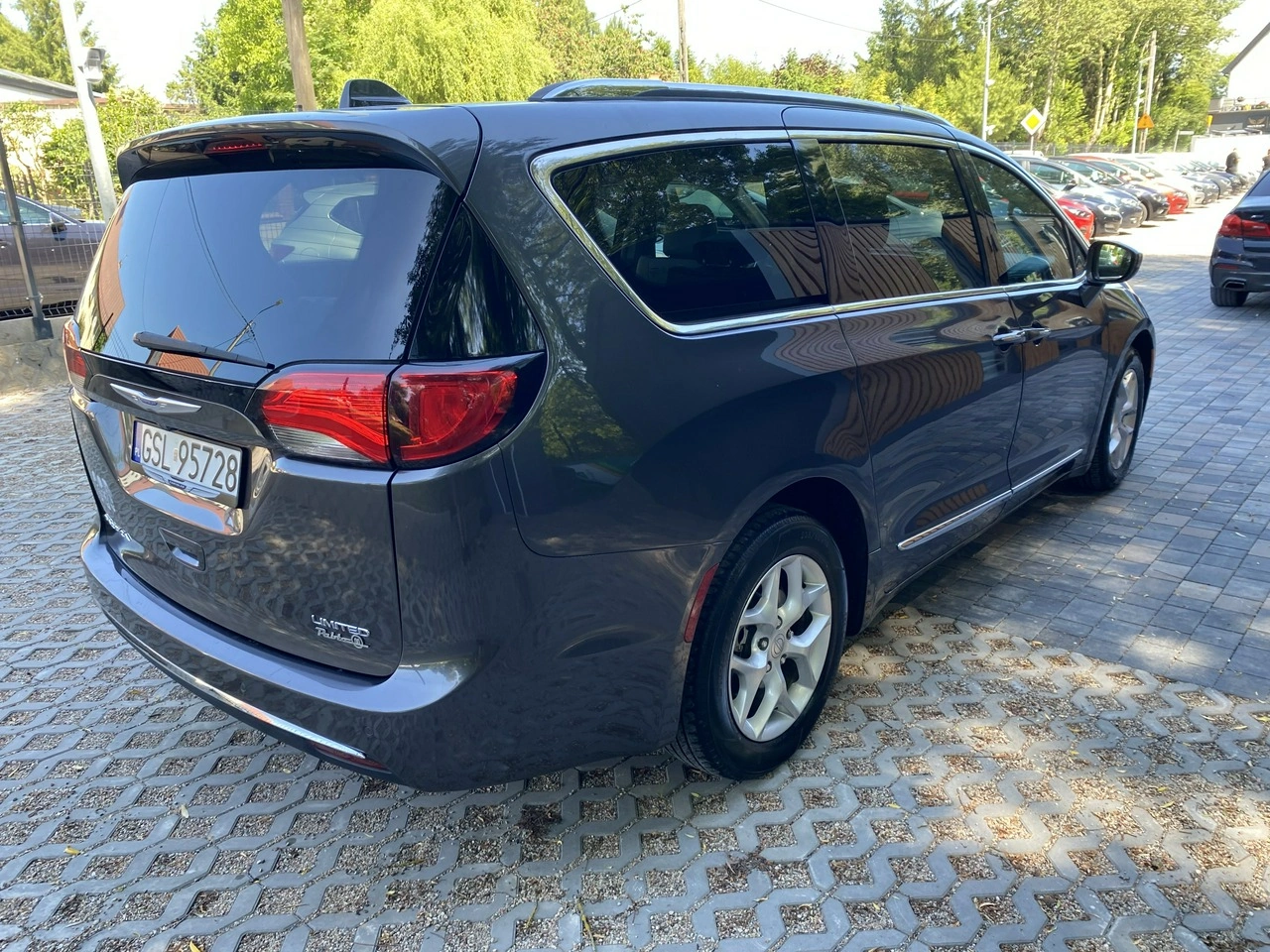 Chrysler Pacifica - Zdjęcie 4