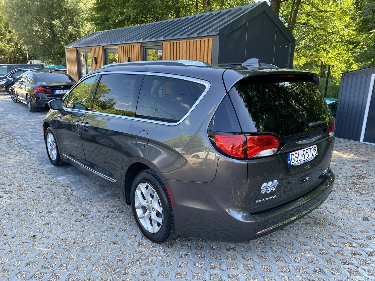 Chrysler Pacifica - Zdjęcie 6