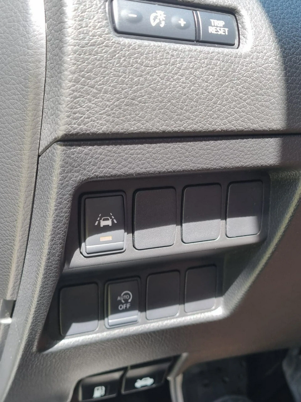 Nissan Qashqai - Zdjęcie 21