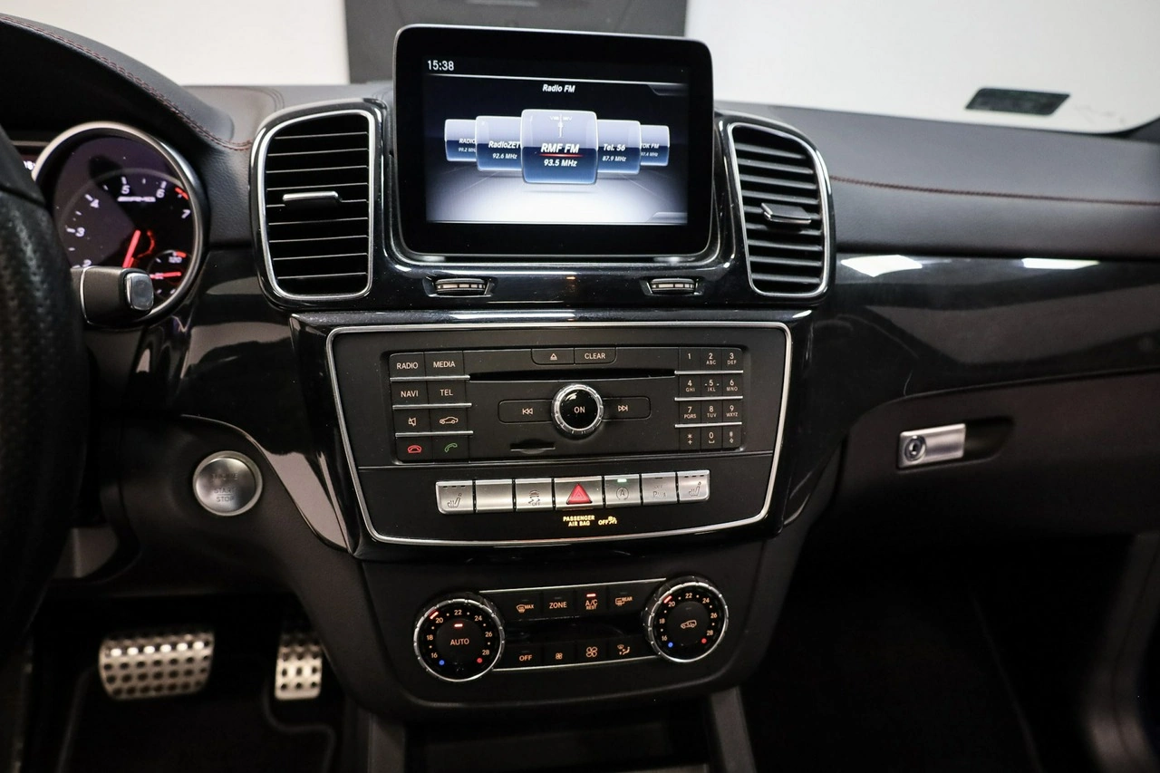 Mercedes GLE 43 AMG - Zdjęcie 16