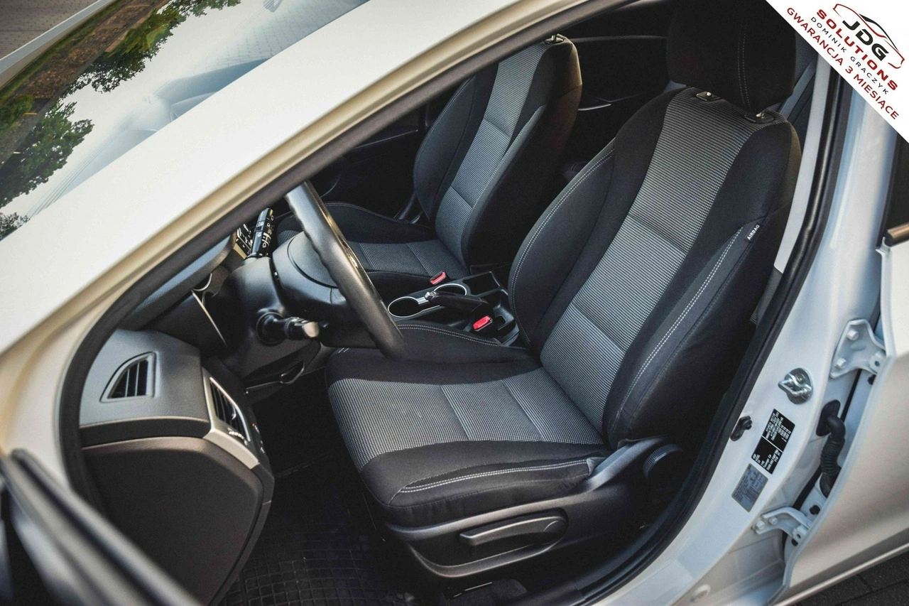 Hyundai i30 - Zdjęcie 14