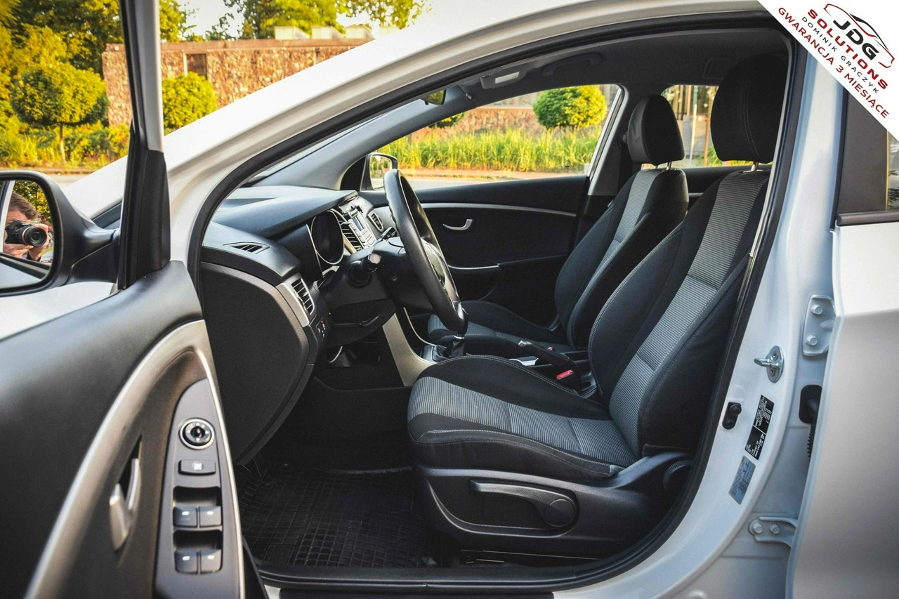 Hyundai i30 - Zdjęcie 15