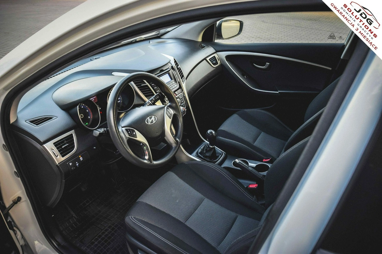 Hyundai i30 - Zdjęcie 16