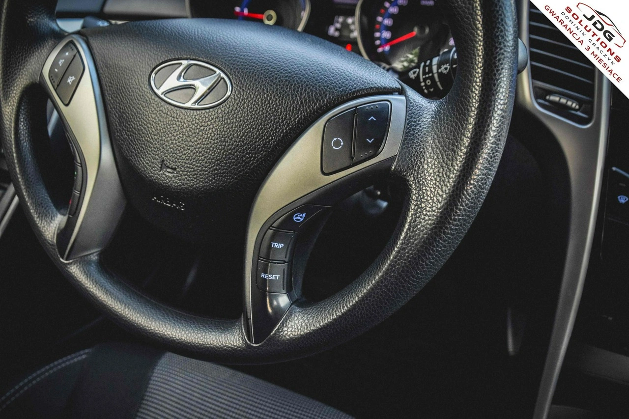 Hyundai i30 - Zdjęcie 23