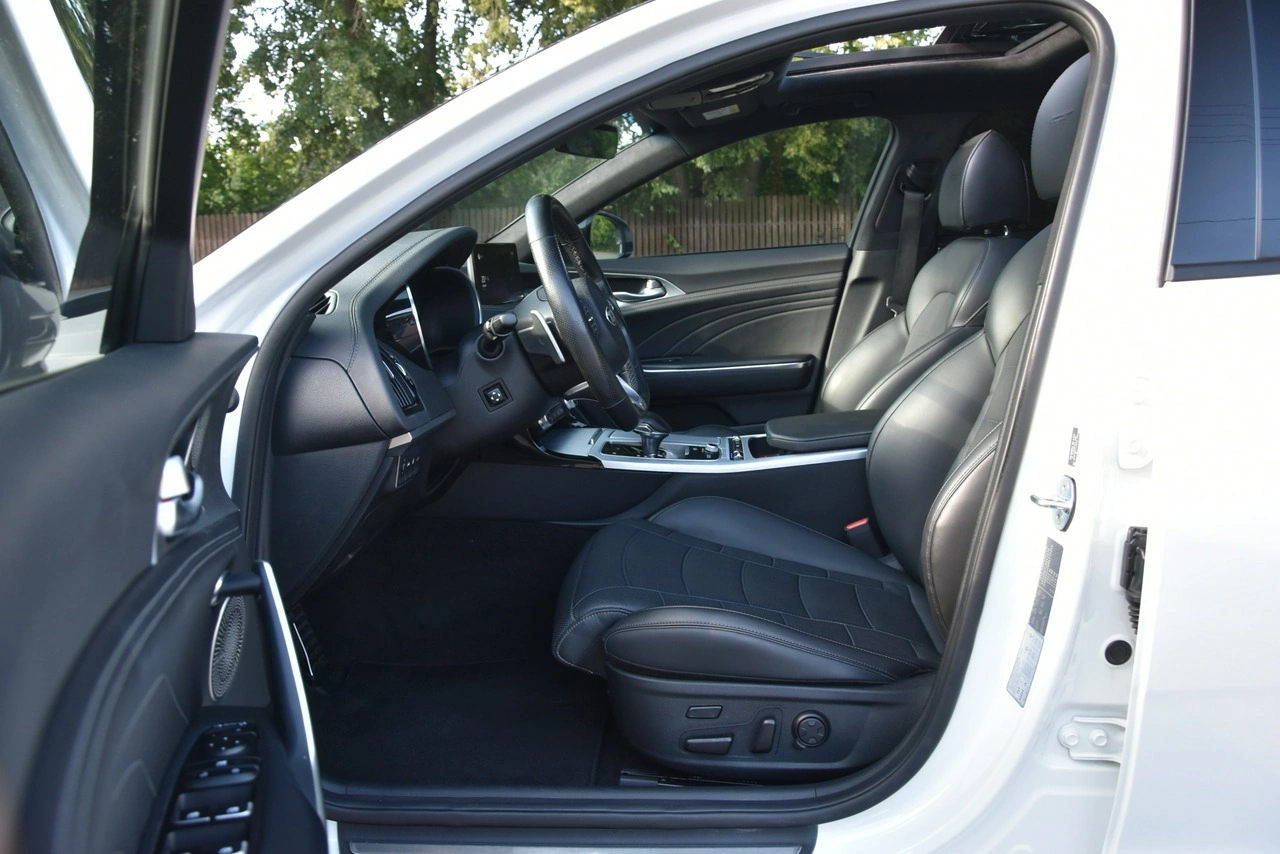 Kia Stinger - Zdjęcie 24