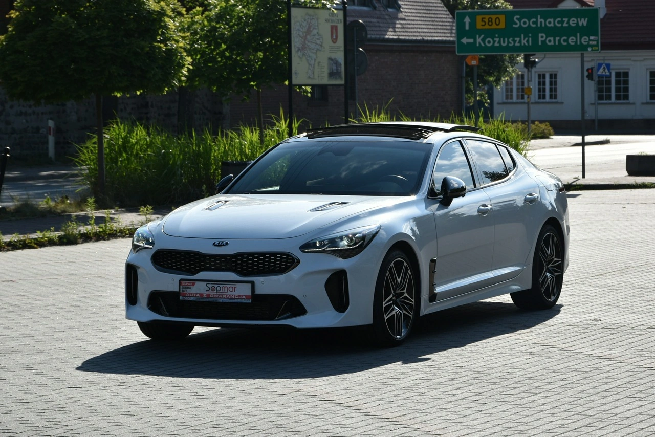 Kia Stinger - Zdjęcie 2