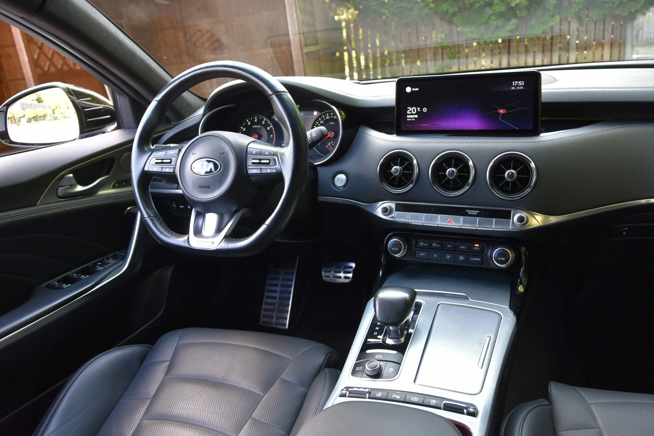 Kia Stinger - Zdjęcie 8