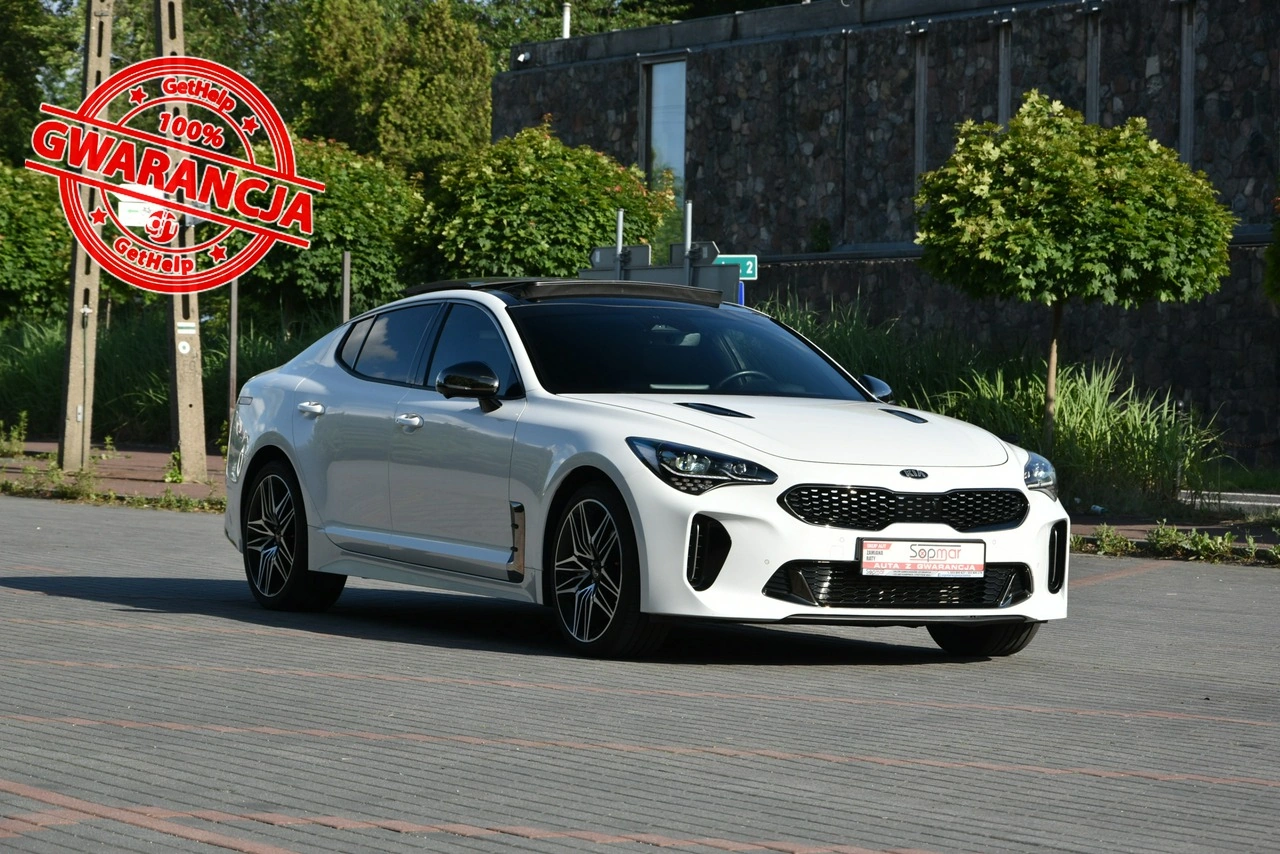 Kia Stinger - Główne zdjęcie