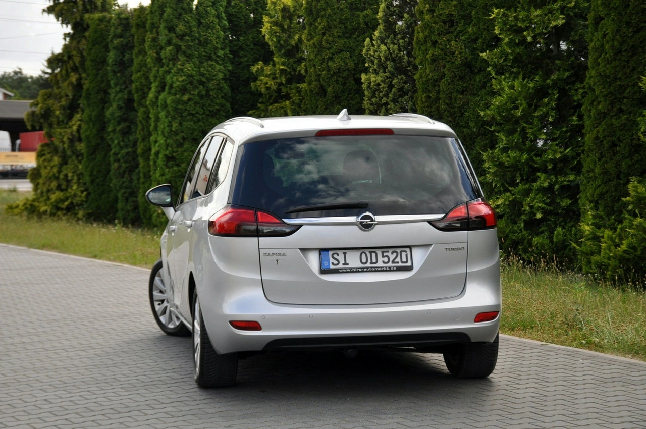 Opel Zafira - Zdjęcie 14