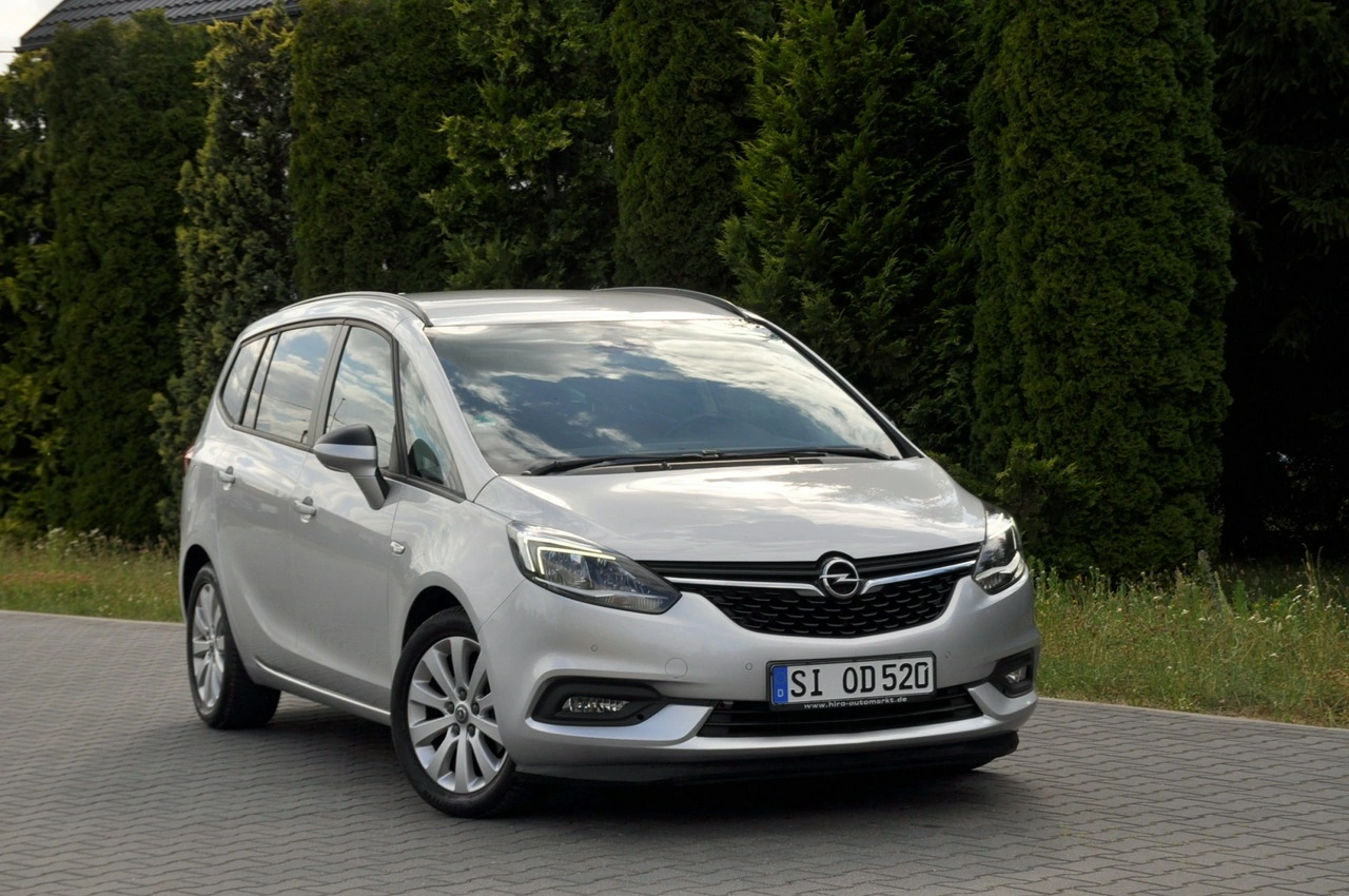 Opel Zafira - Zdjęcie 1