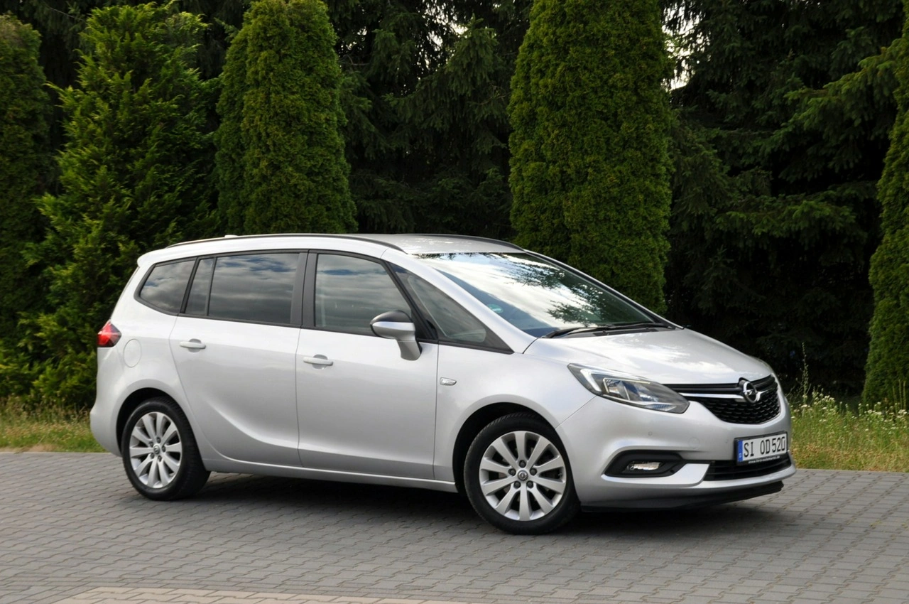 Opel Zafira - Zdjęcie 3