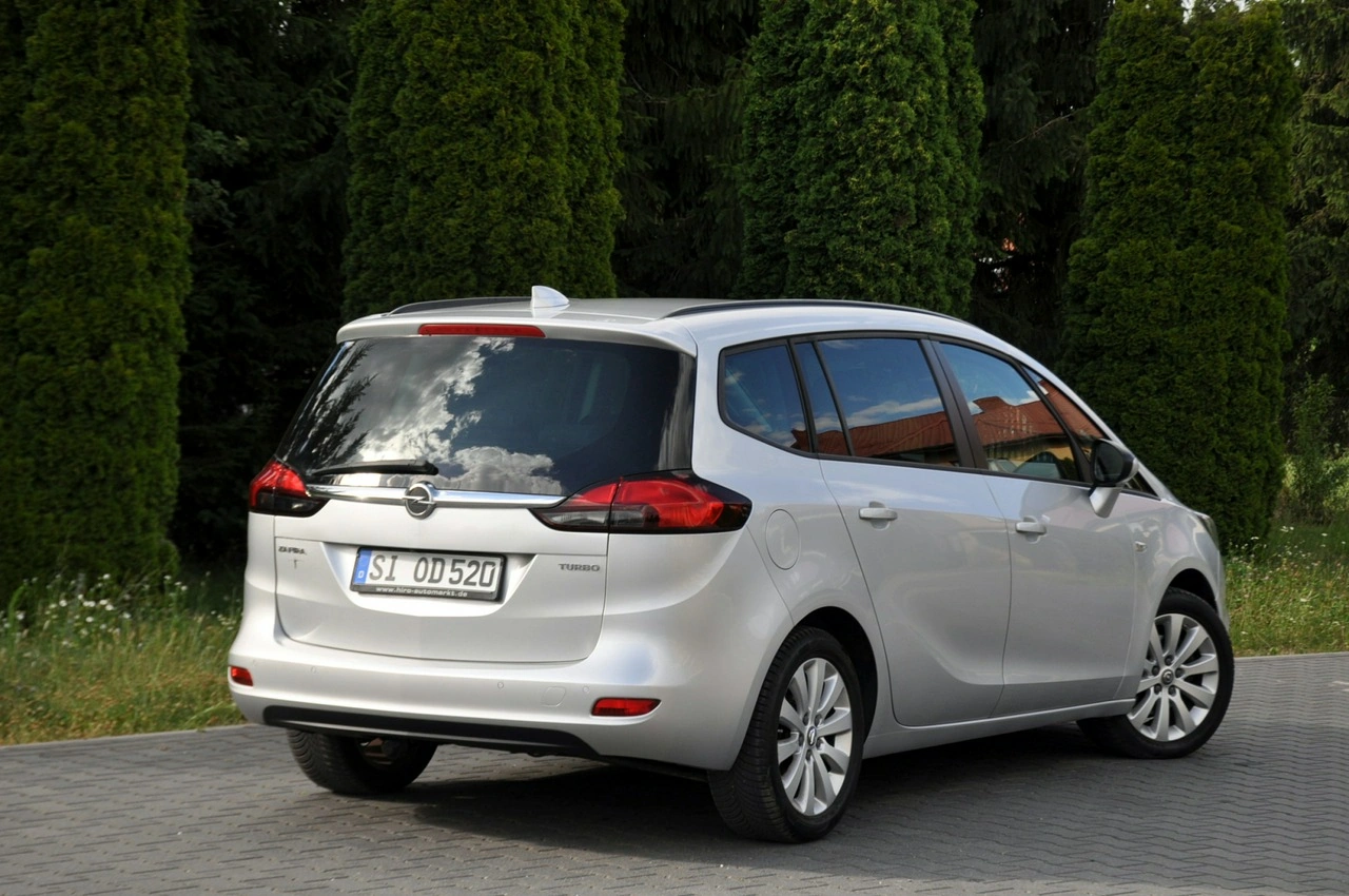 Opel Zafira - Zdjęcie 5