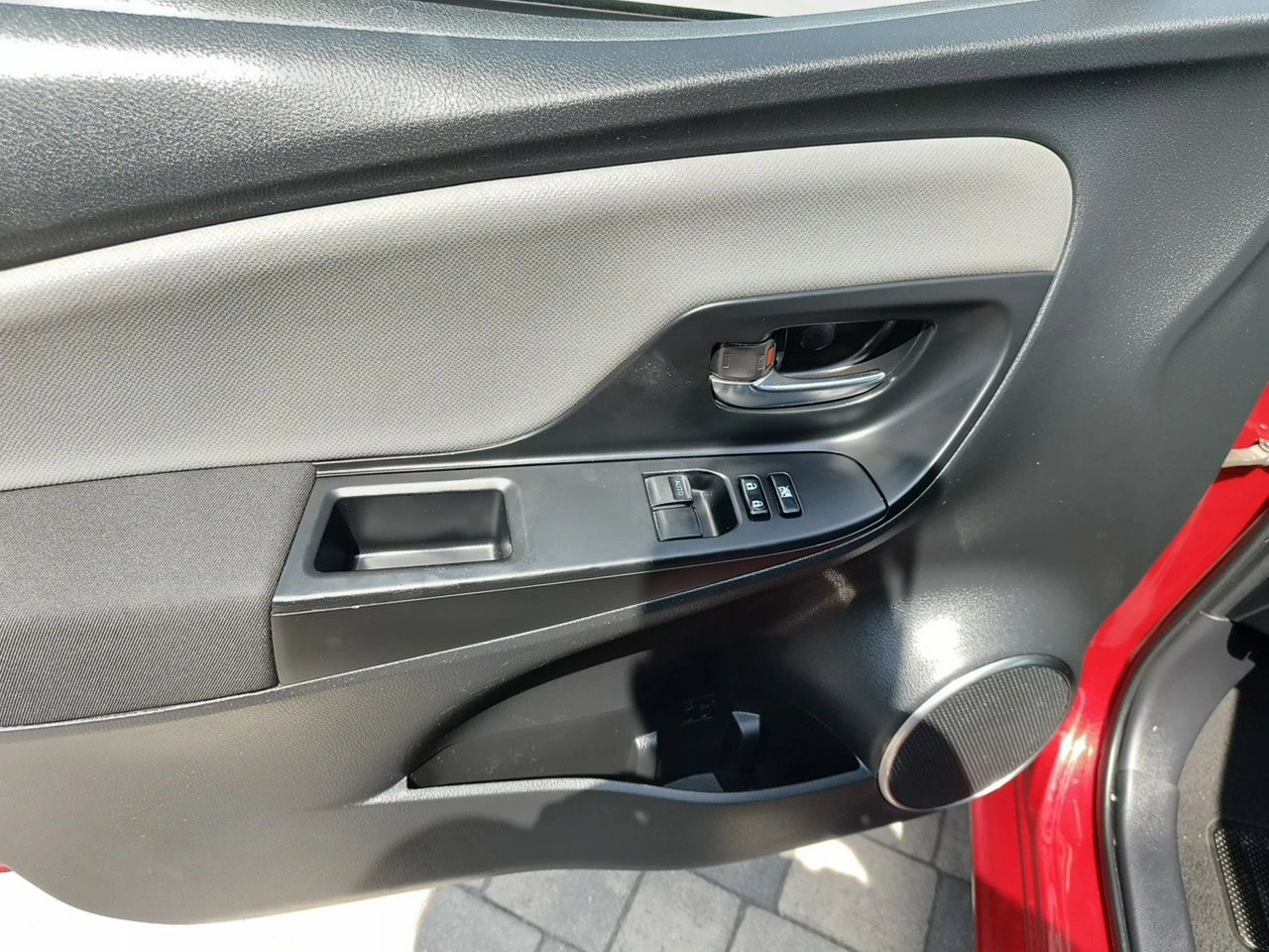 Toyota Yaris - Zdjęcie 19