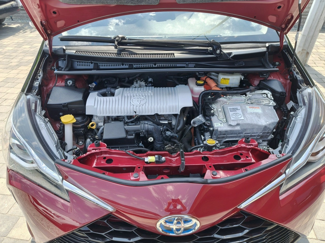 Toyota Yaris - Zdjęcie 31