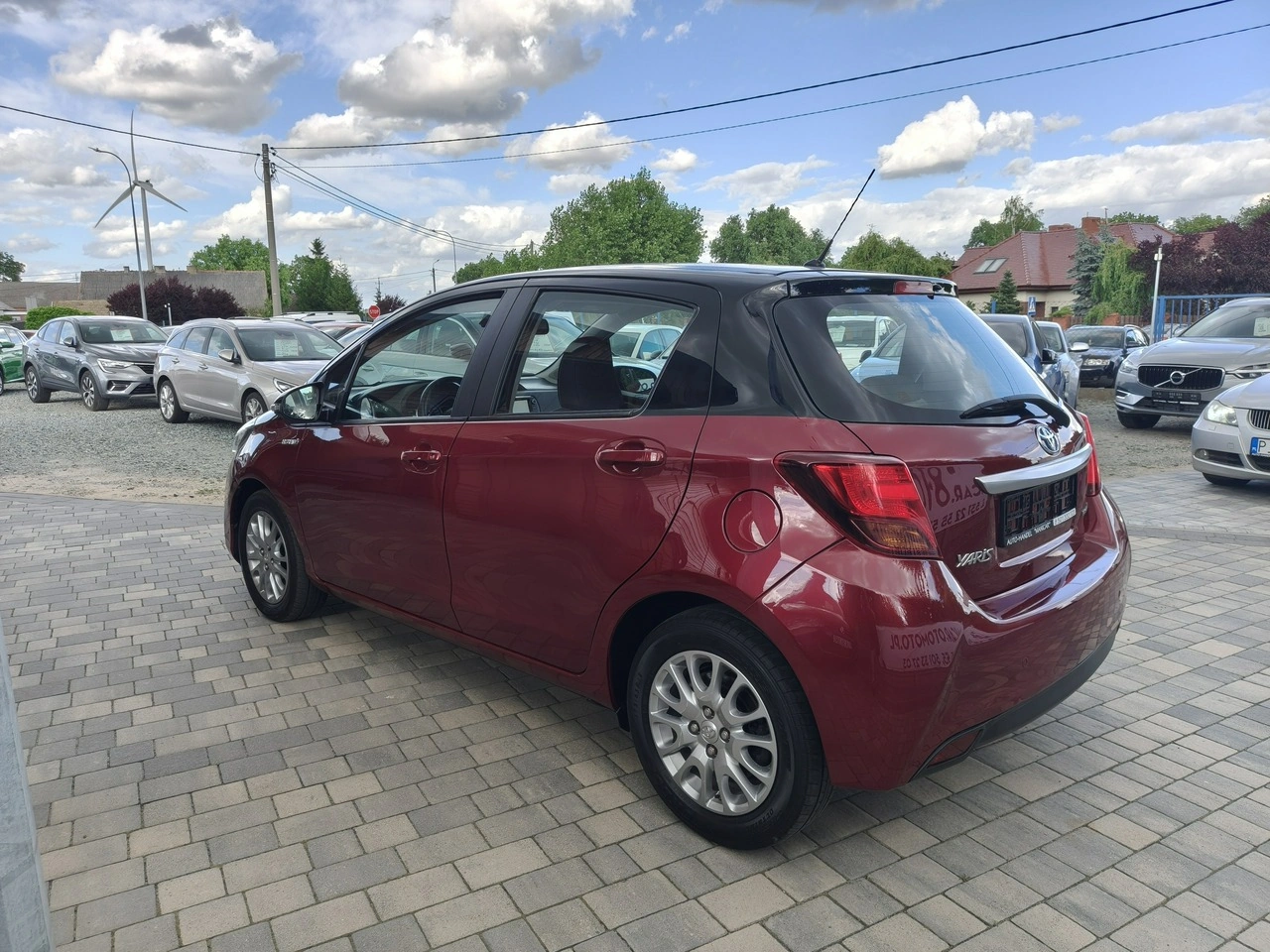 Toyota Yaris - Zdjęcie 6