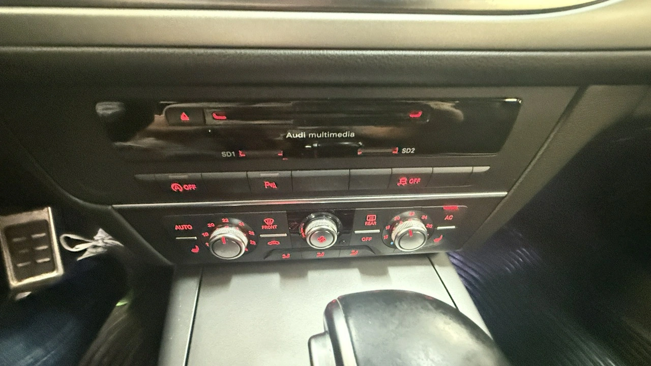 Audi A6 - Zdjęcie 14