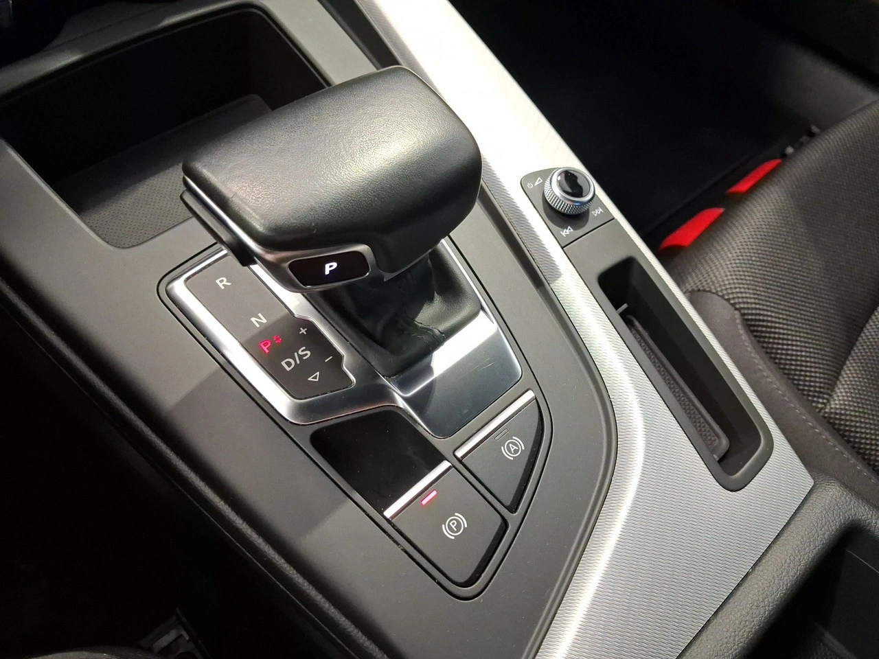 Audi A5 - Zdjęcie 30