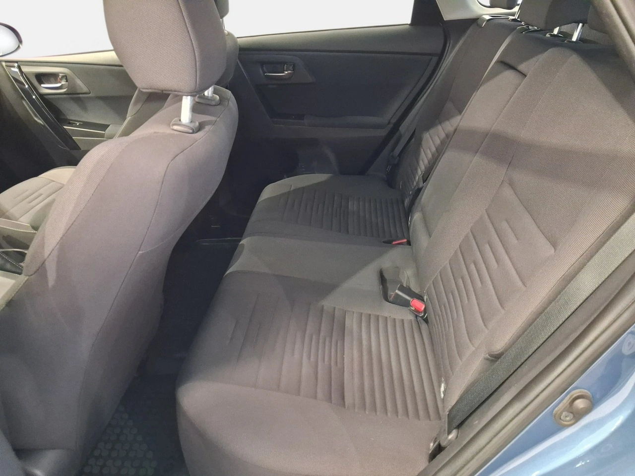Toyota Auris - Zdjęcie 12