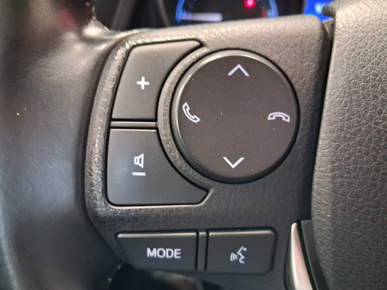 Toyota Auris - Zdjęcie 17