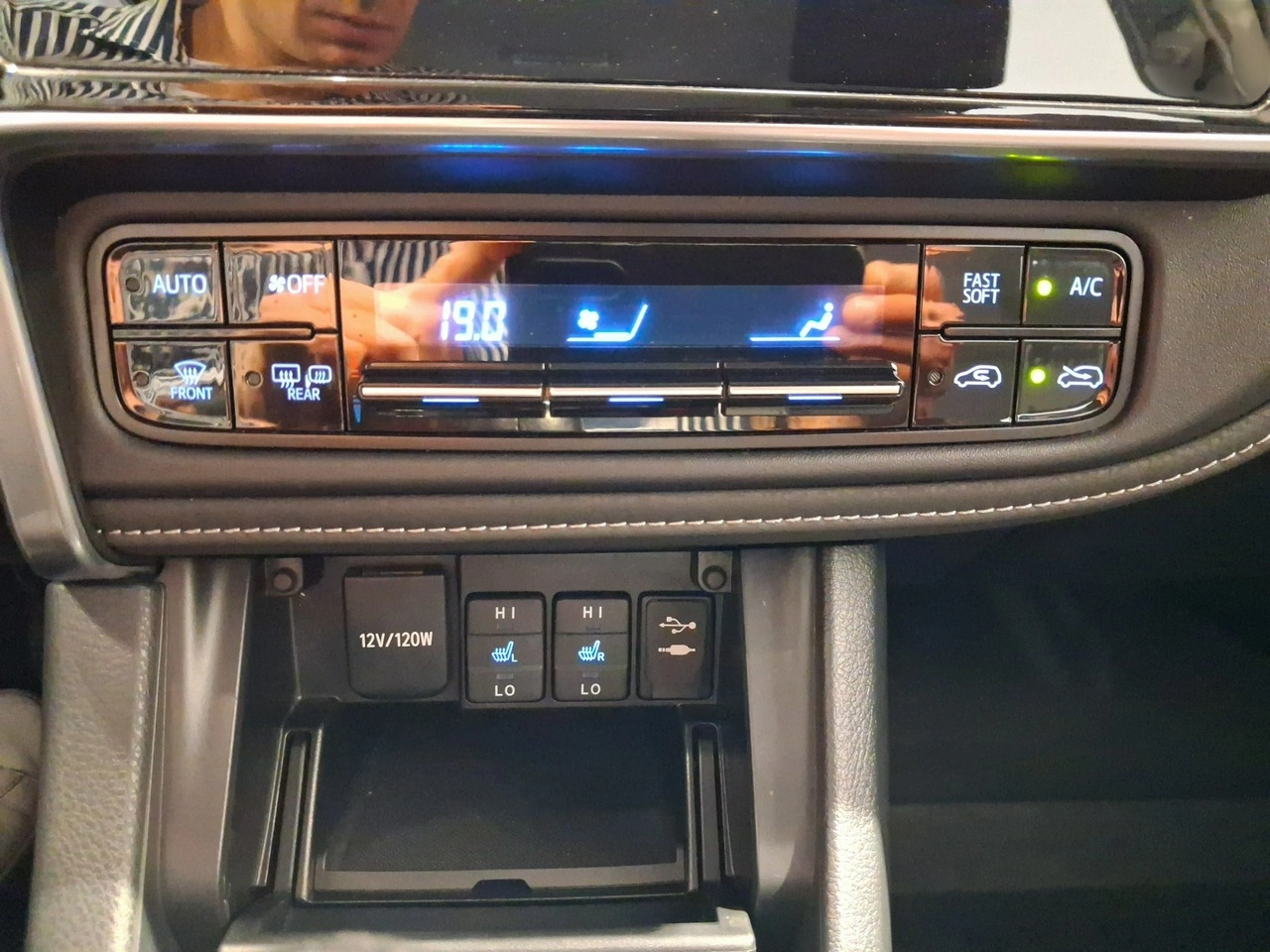 Toyota Auris - Zdjęcie 25