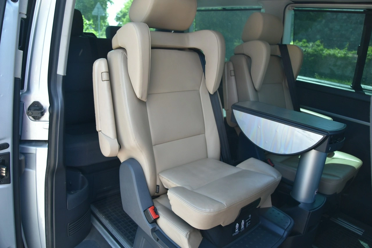Volkswagen Multivan - Zdjęcie 12