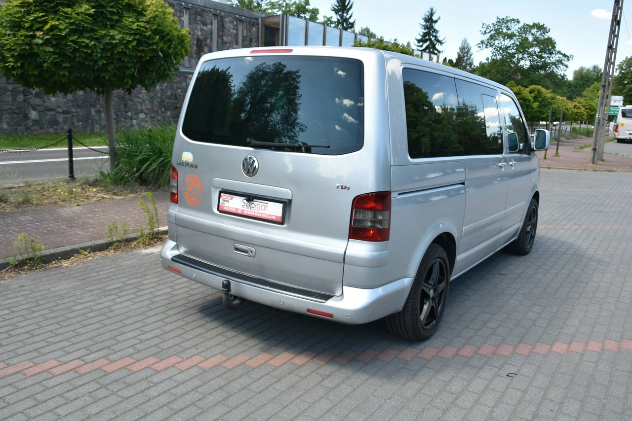 Volkswagen Multivan - Zdjęcie 20