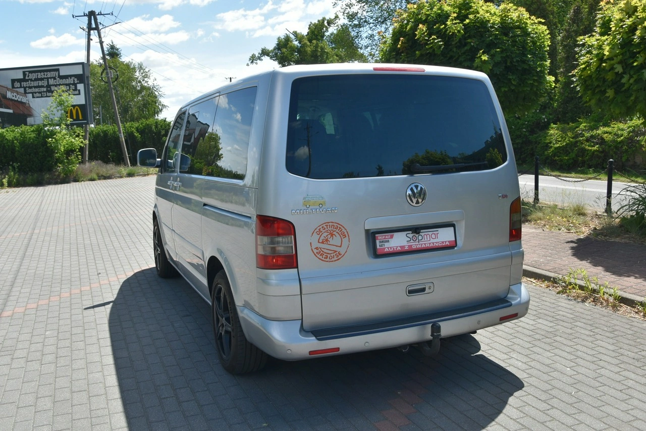 Volkswagen Multivan - Zdjęcie 23