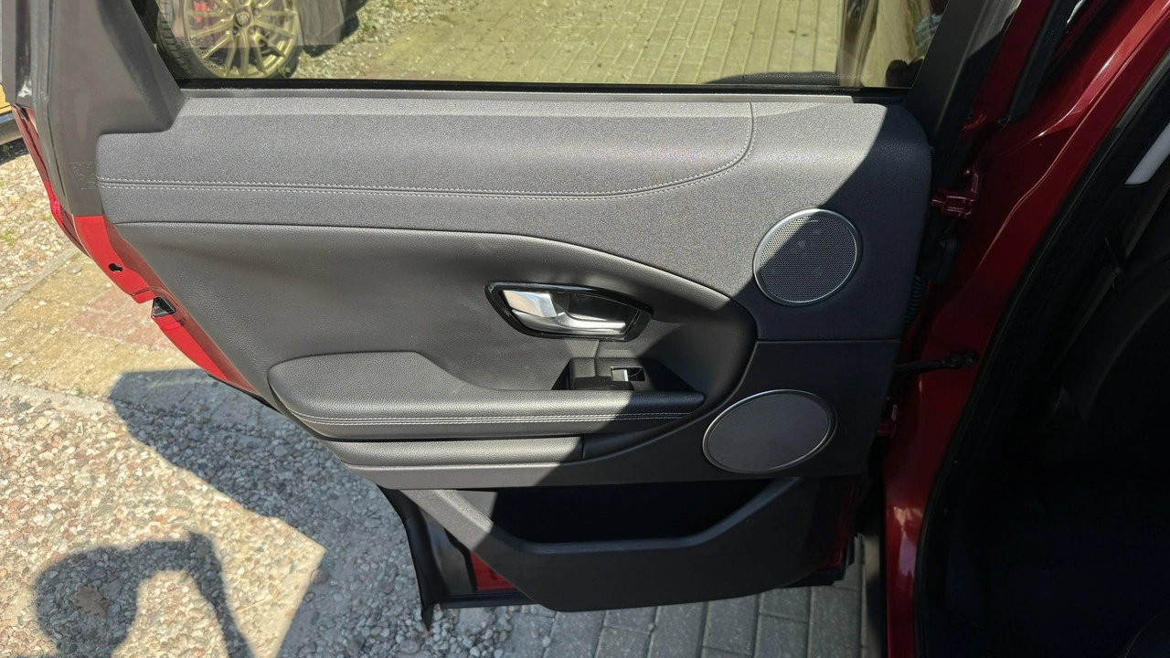 Land Rover Range Rover Evoque - Zdjęcie 25