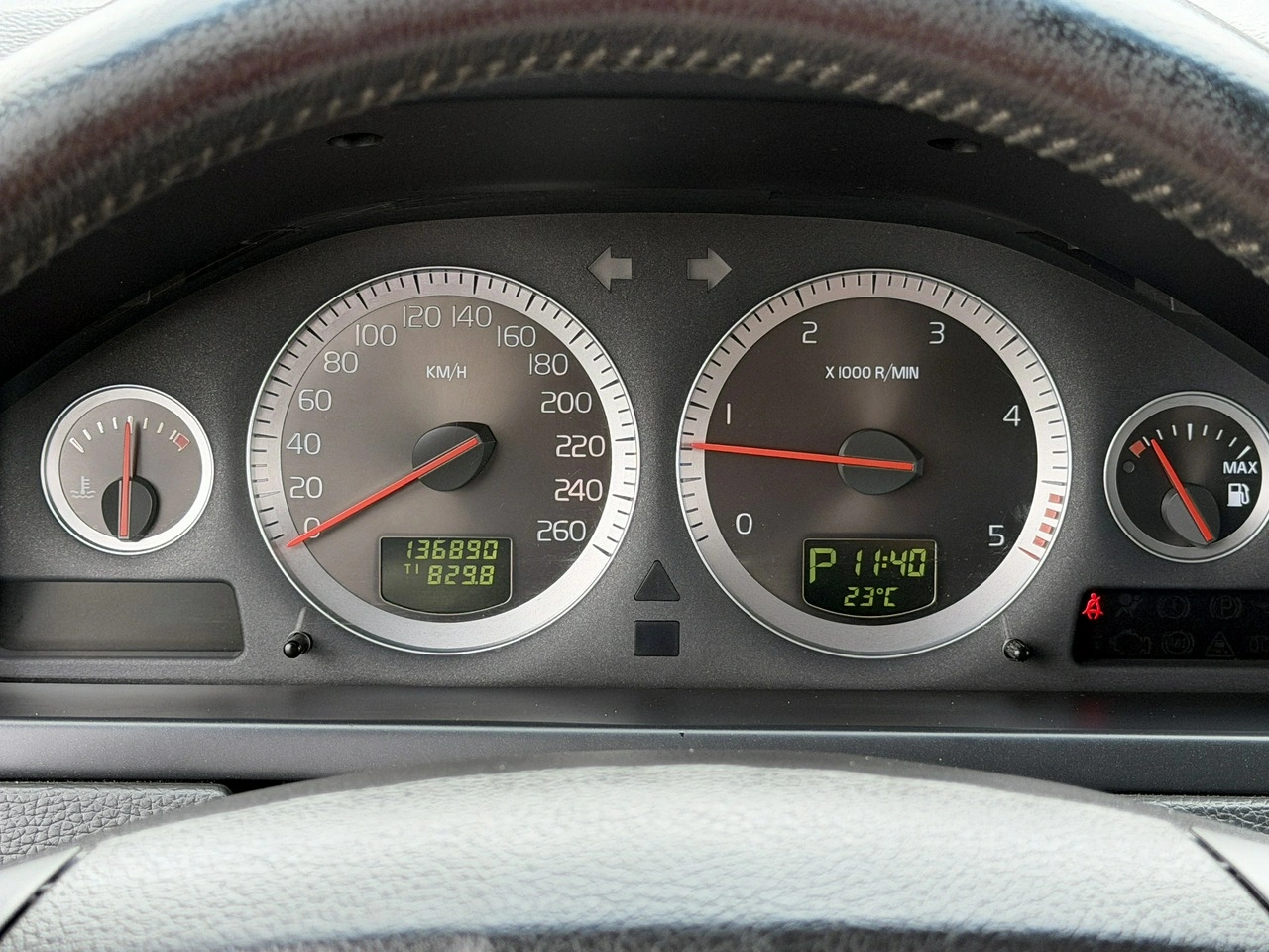 Volvo XC 90 - Zdjęcie 13