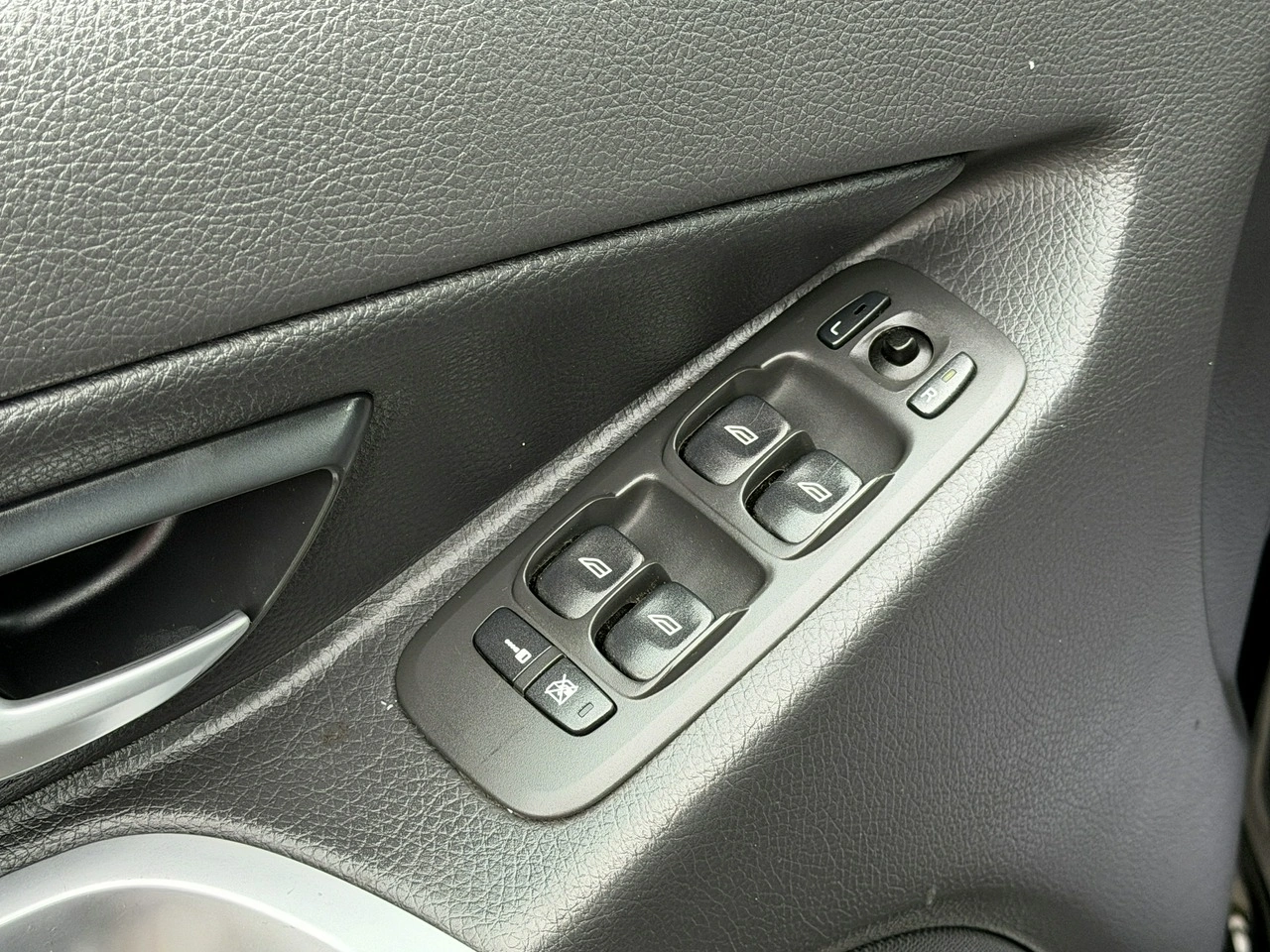 Volvo XC 90 - Zdjęcie 20