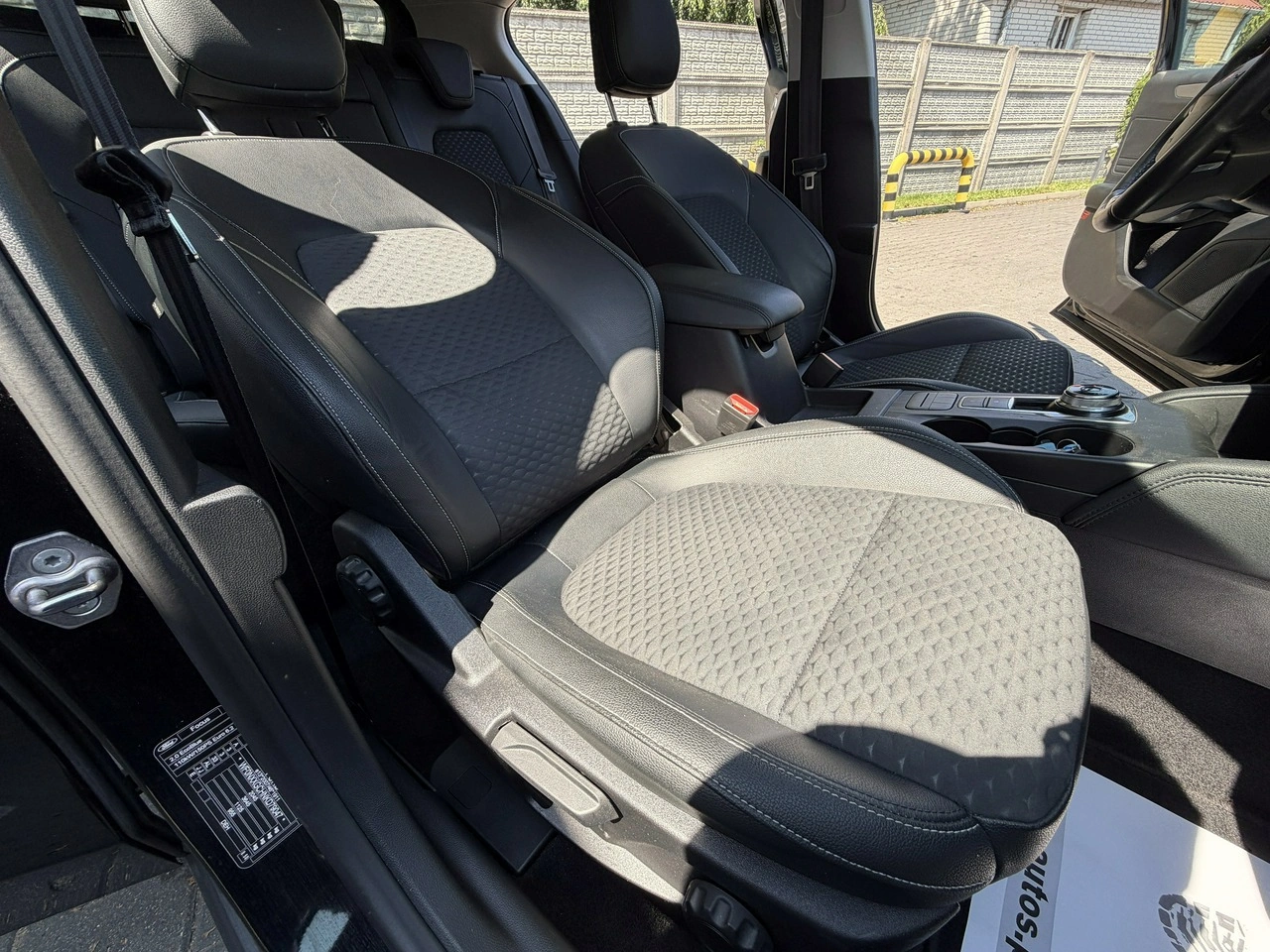 Ford Focus - Zdjęcie 10