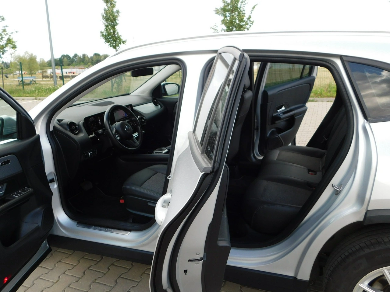 Mercedes GLA 200 - Zdjęcie 12