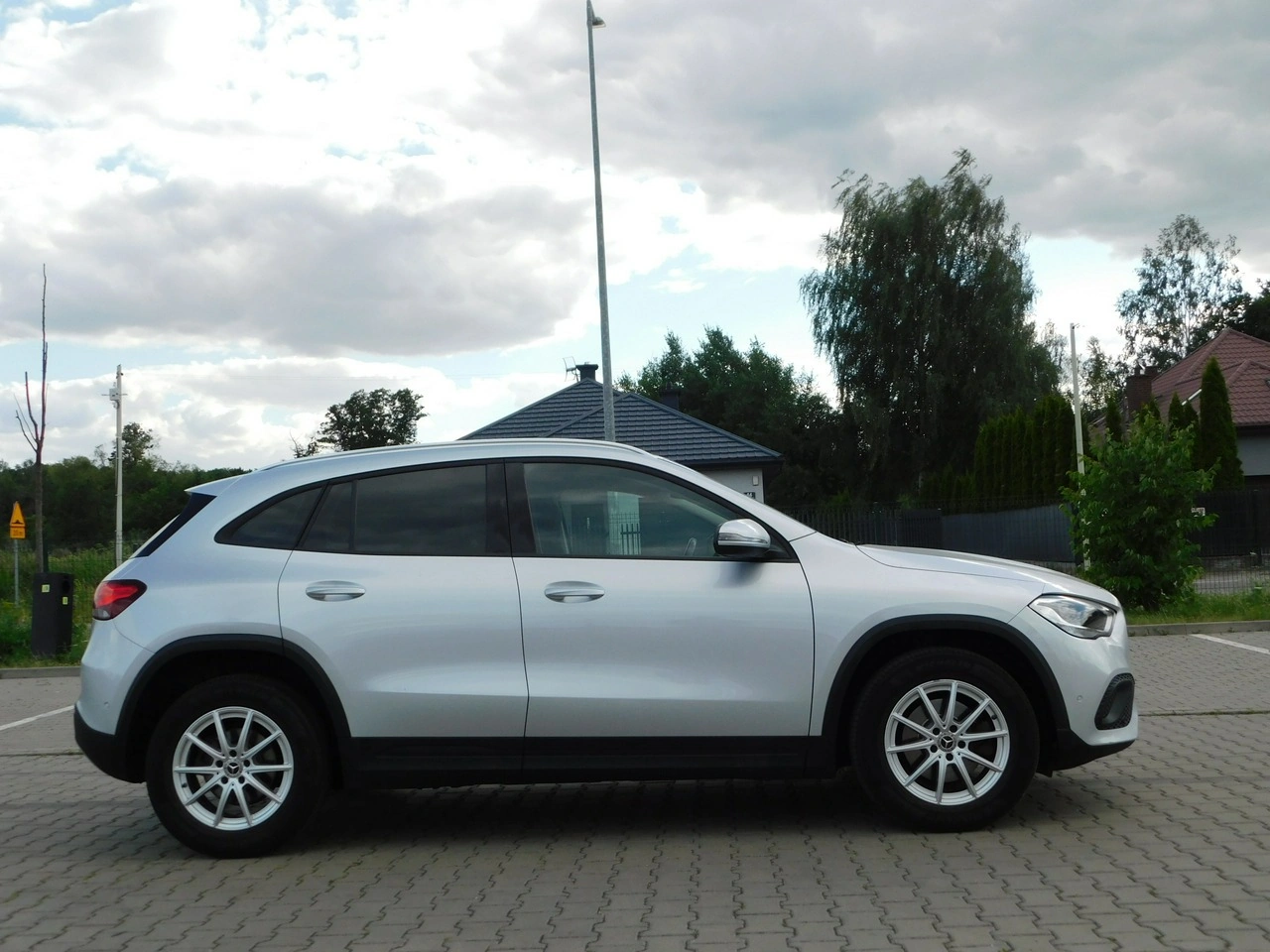 Mercedes GLA 200 - Zdjęcie 30