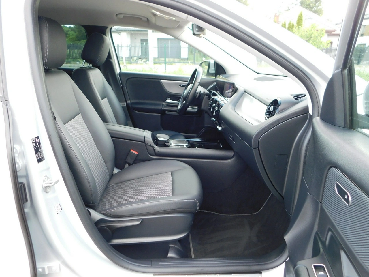 Mercedes GLA 200 - Zdjęcie 8