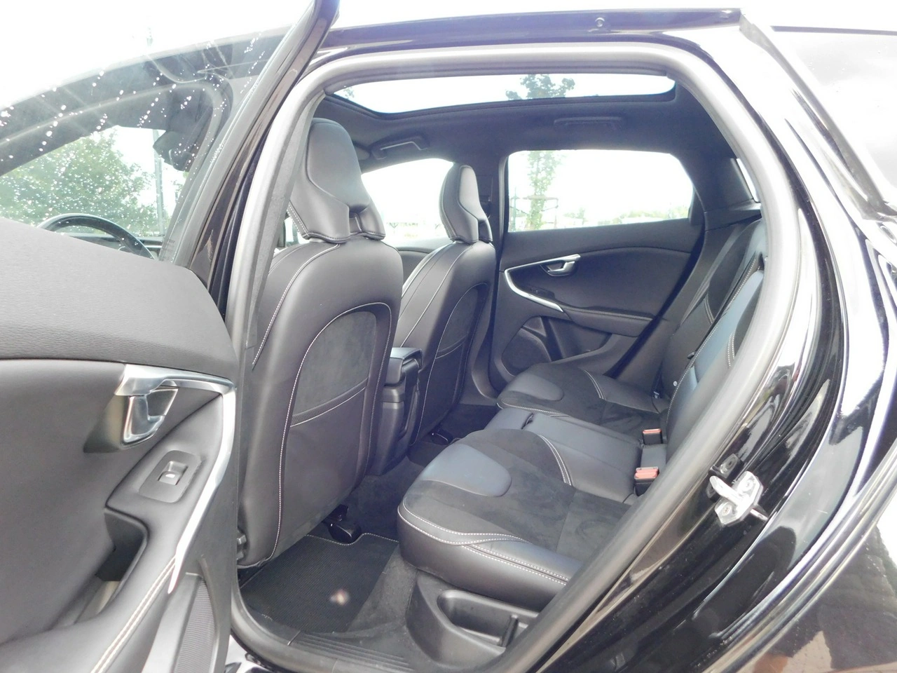 Volvo V40 - Zdjęcie 12