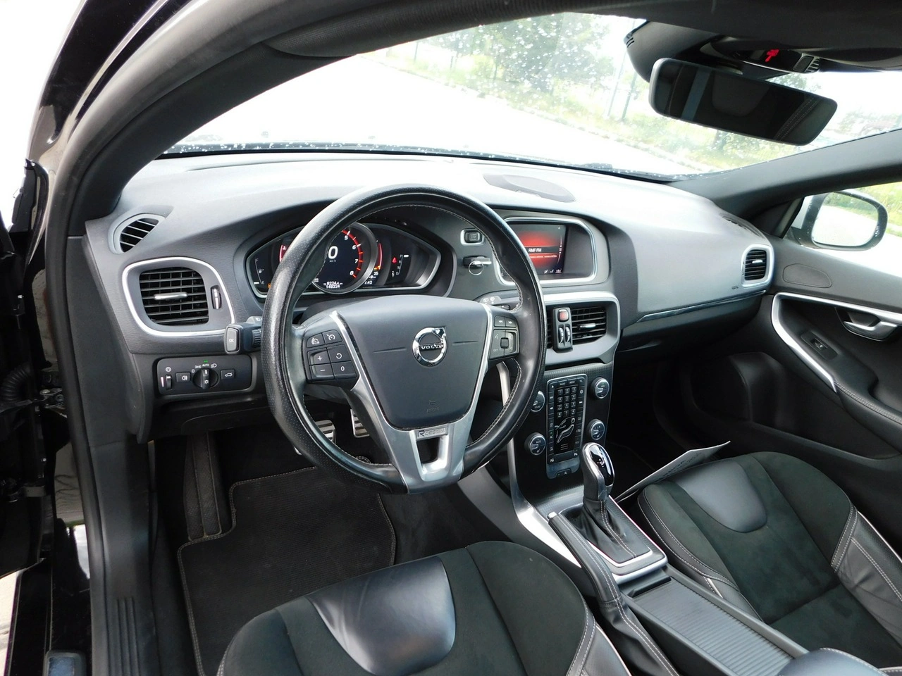 Volvo V40 - Zdjęcie 16