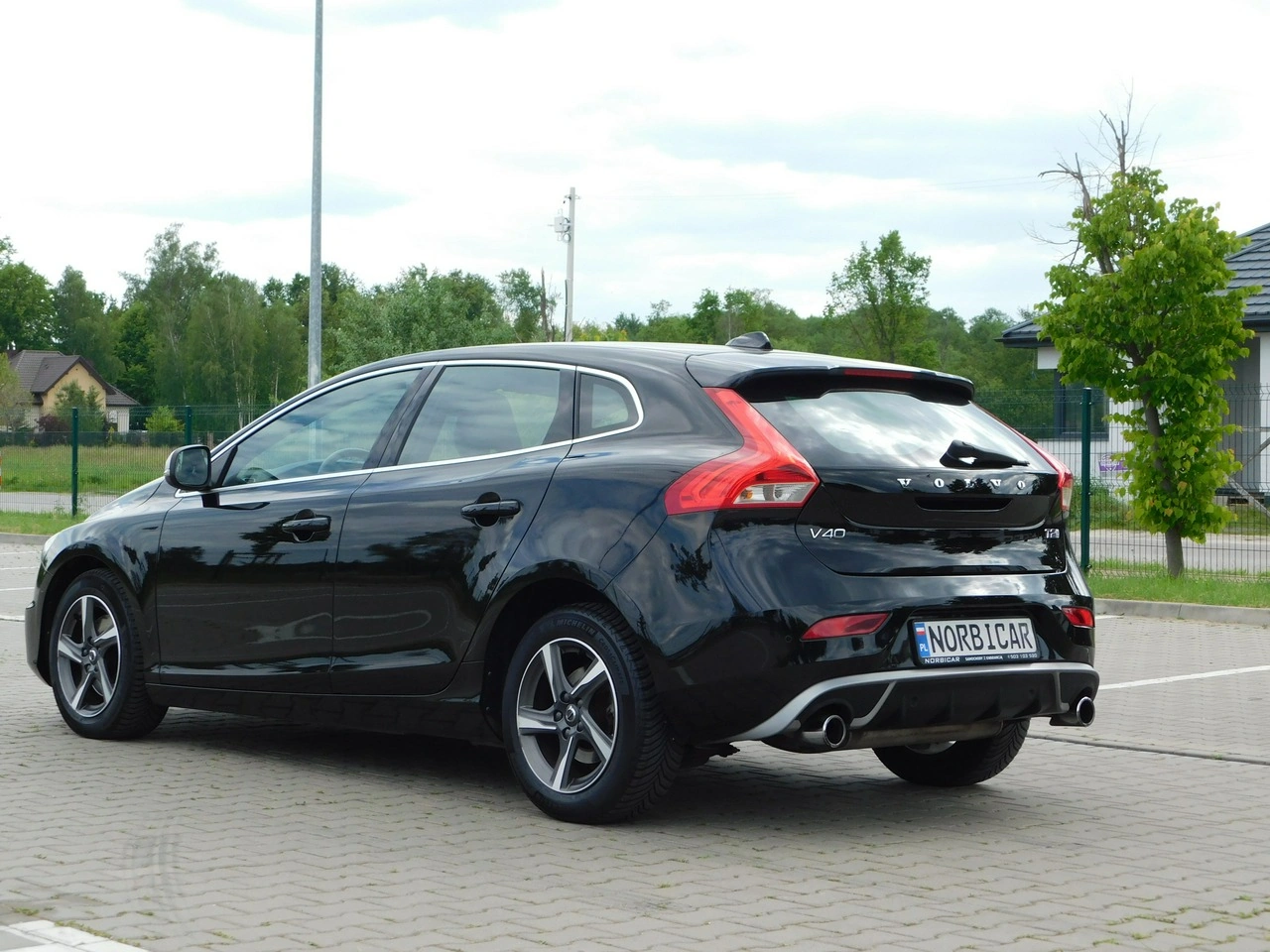 Volvo V40 - Zdjęcie 2