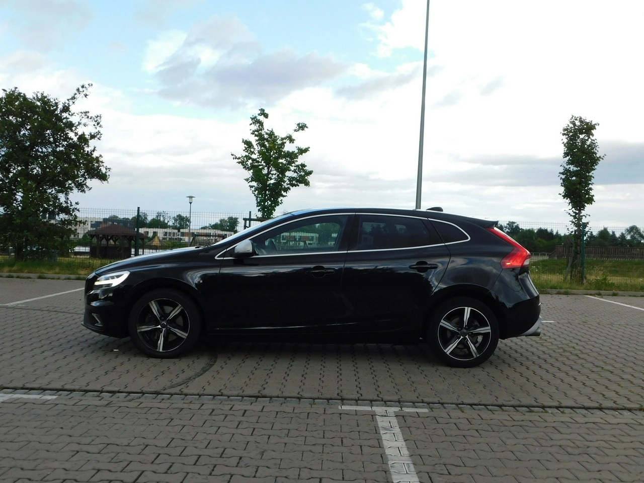 Volvo V40 - Zdjęcie 33