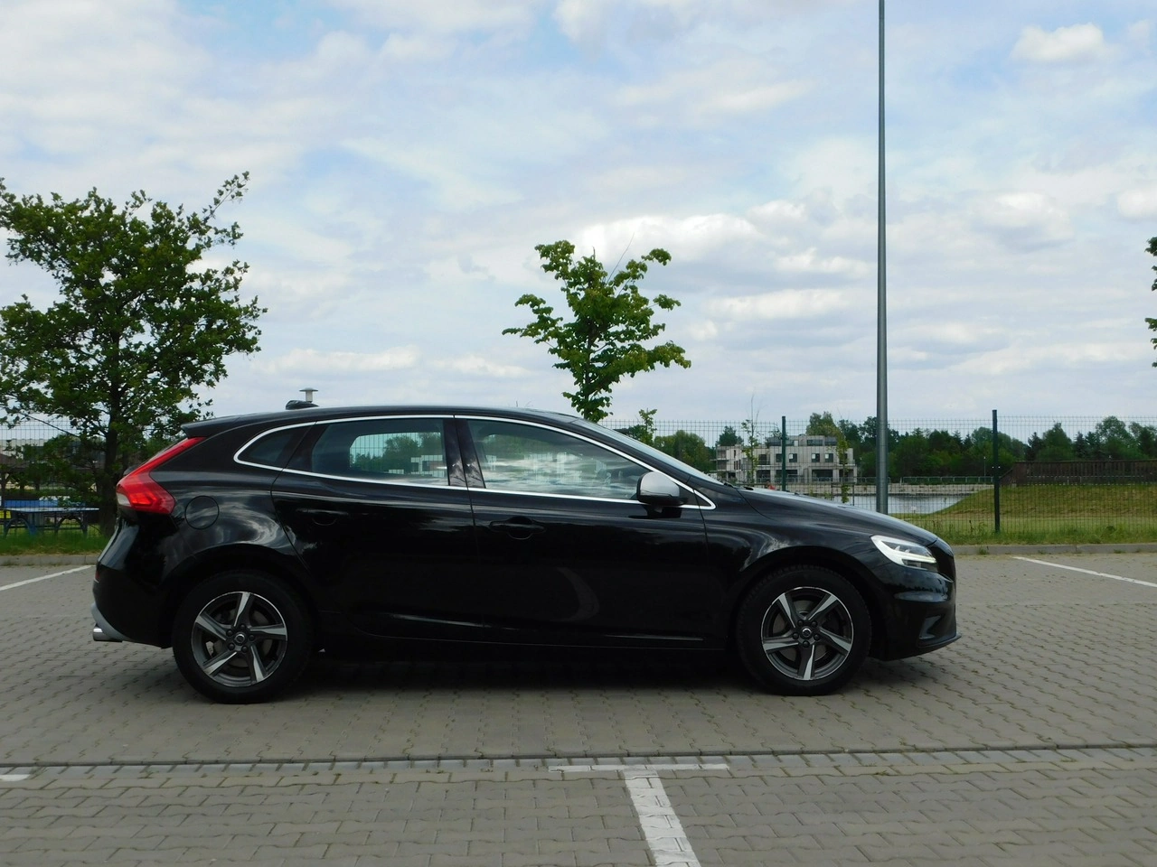 Volvo V40 - Zdjęcie 4
