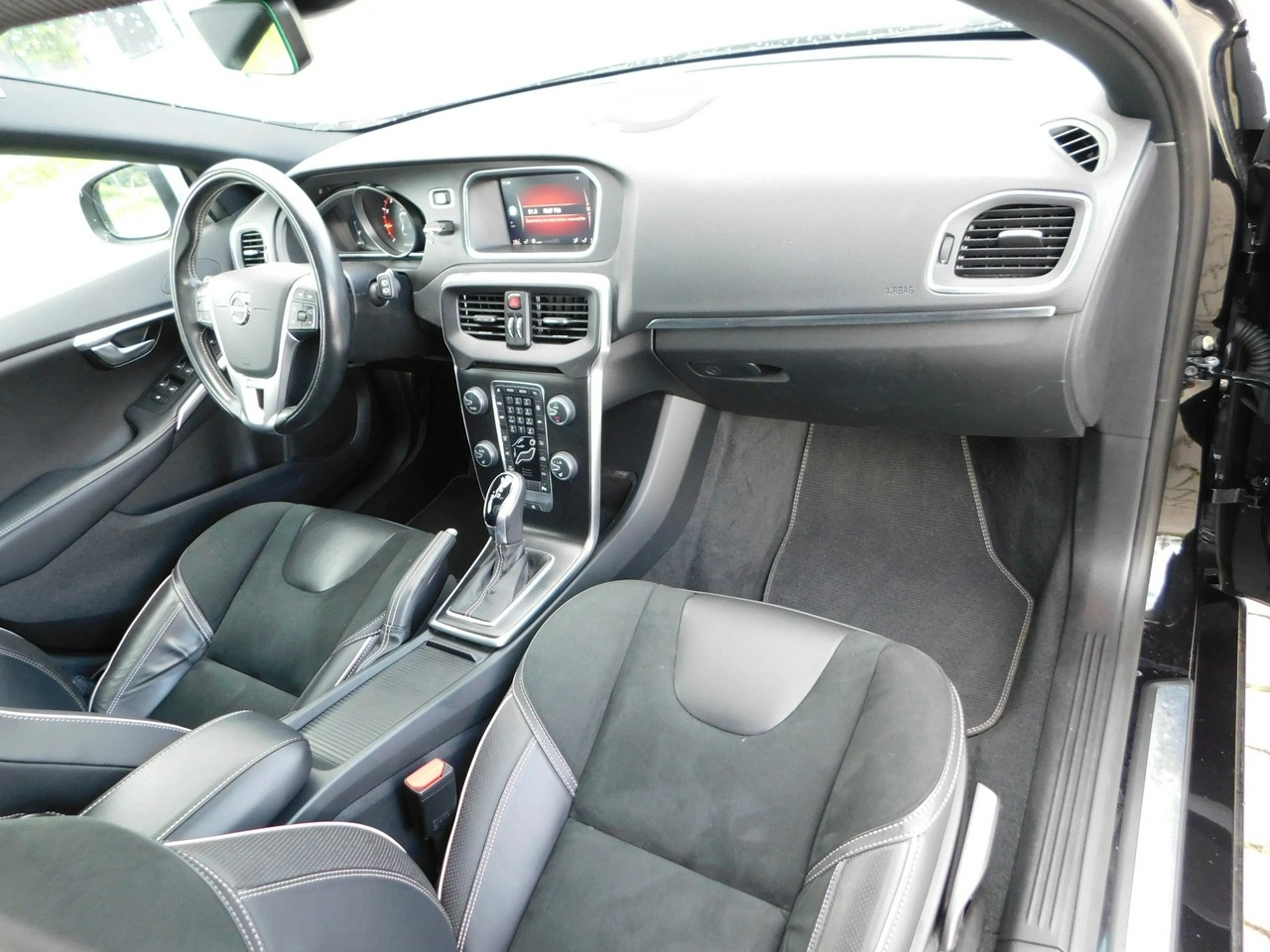 Volvo V40 - Zdjęcie 7