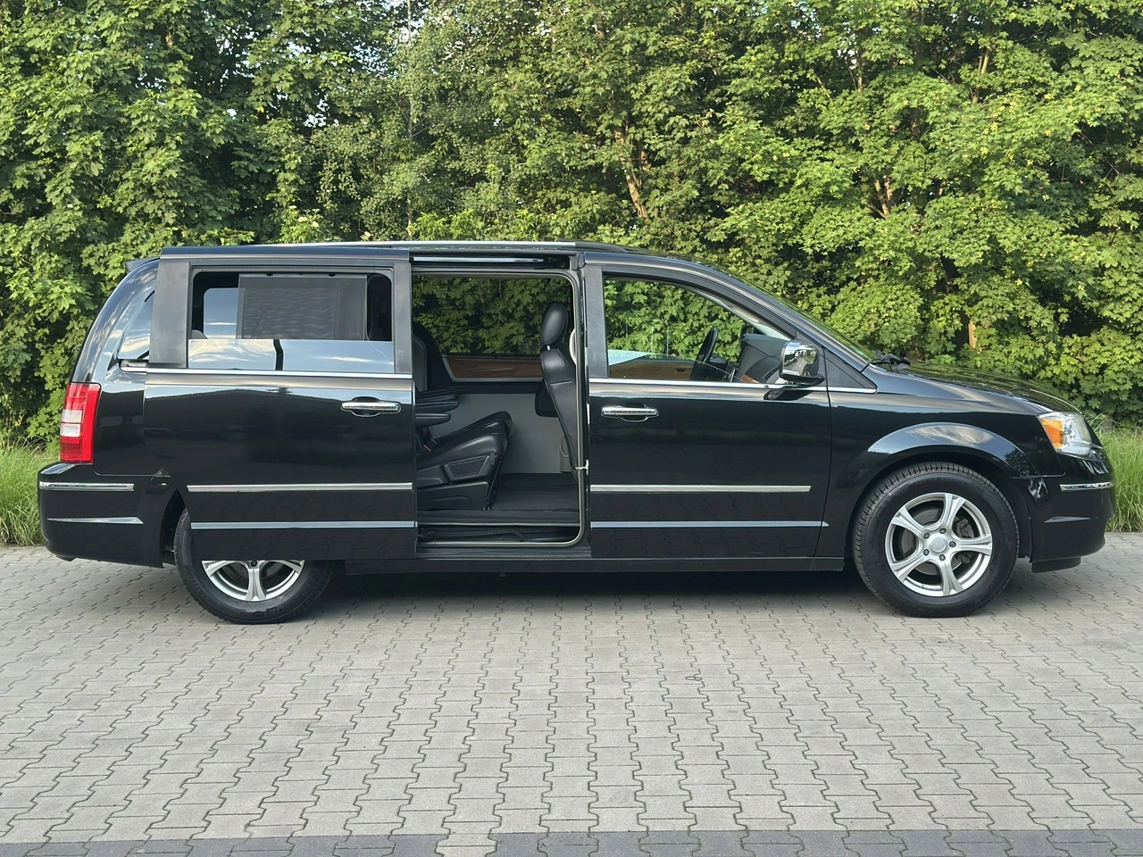 Chrysler Grand Voyager - Zdjęcie 10