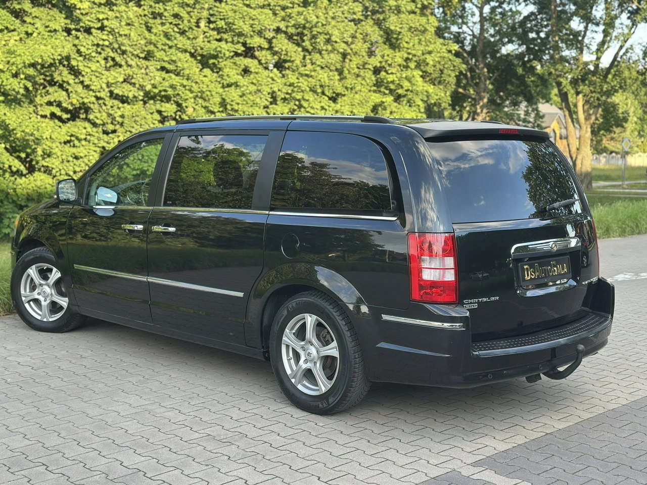 Chrysler Grand Voyager - Zdjęcie 12