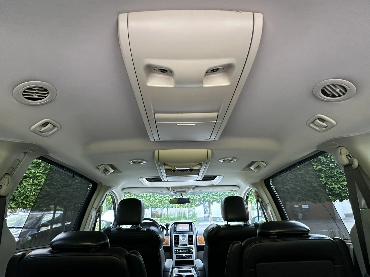 Chrysler Grand Voyager - Zdjęcie 15