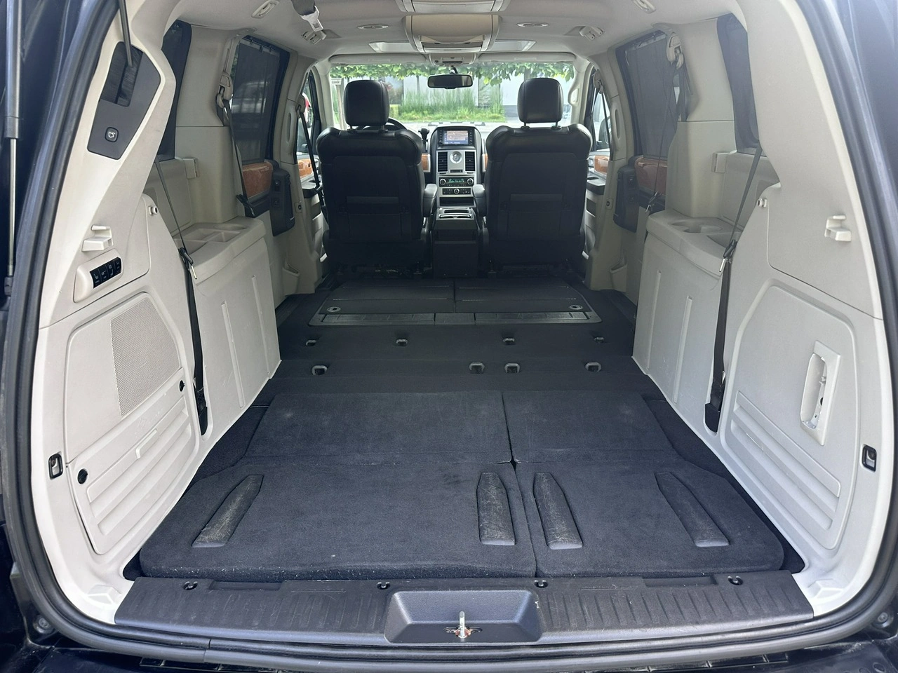 Chrysler Grand Voyager - Zdjęcie 24
