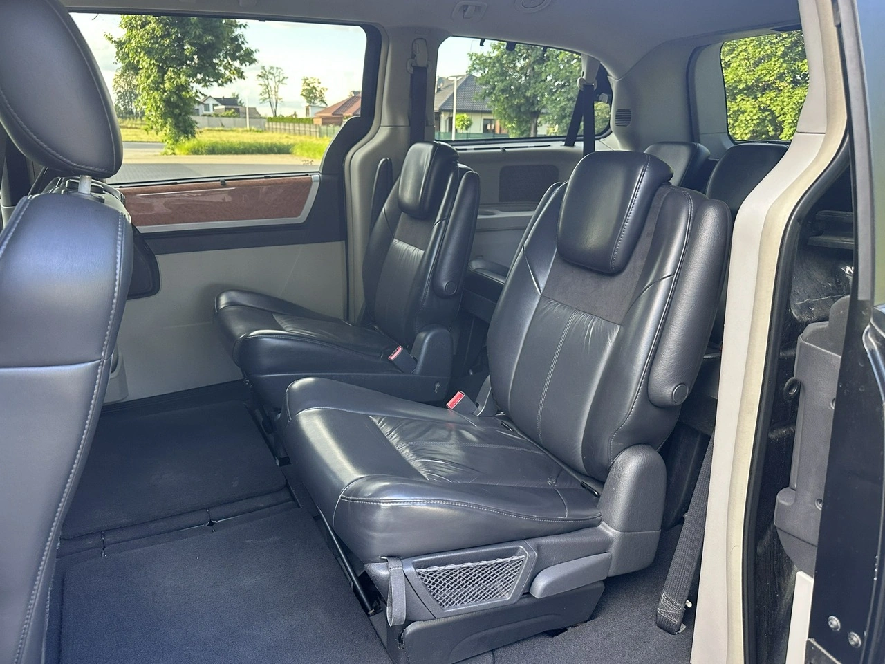 Chrysler Grand Voyager - Zdjęcie 35