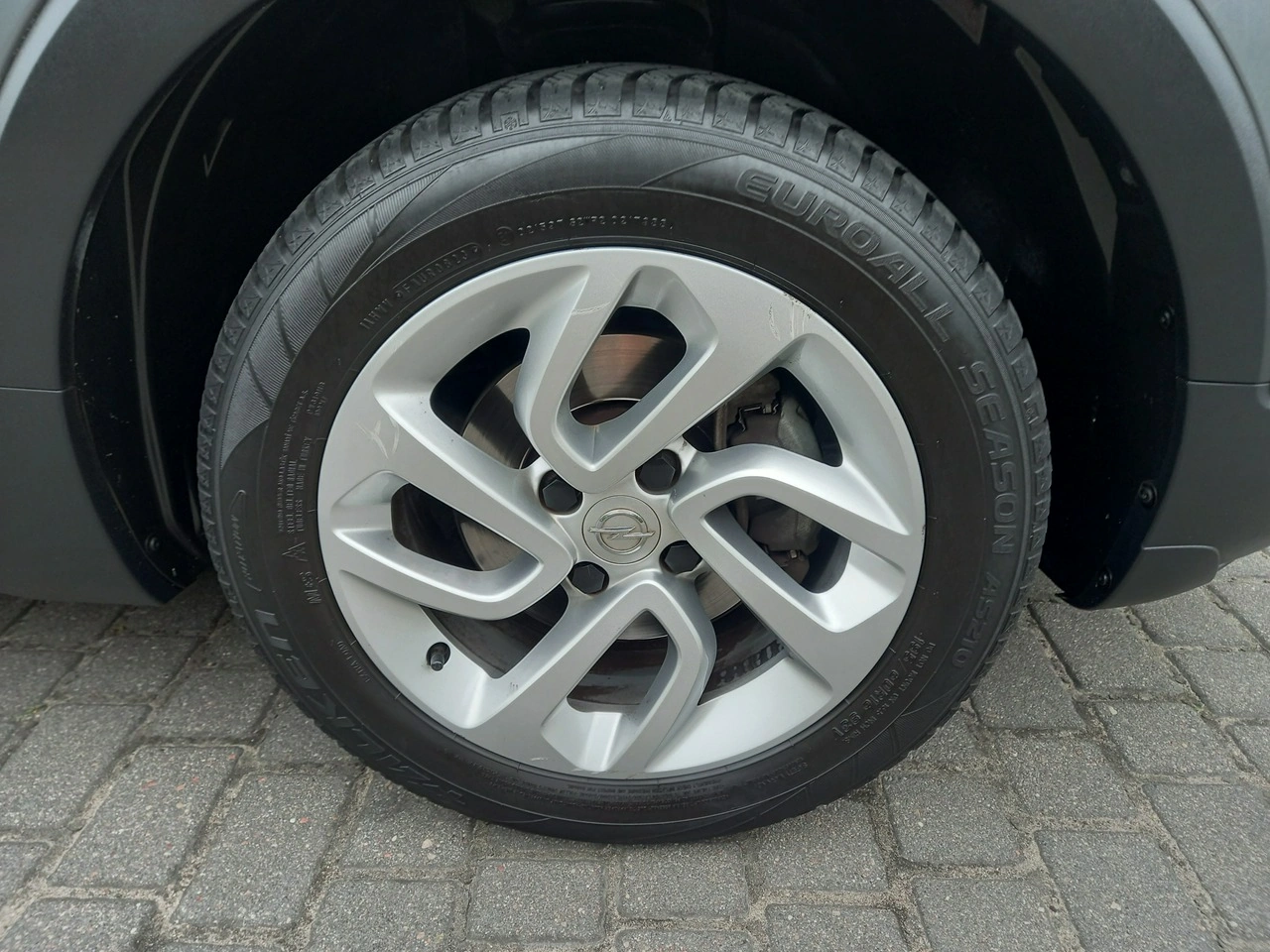 Opel Crossland X - Zdjęcie 10