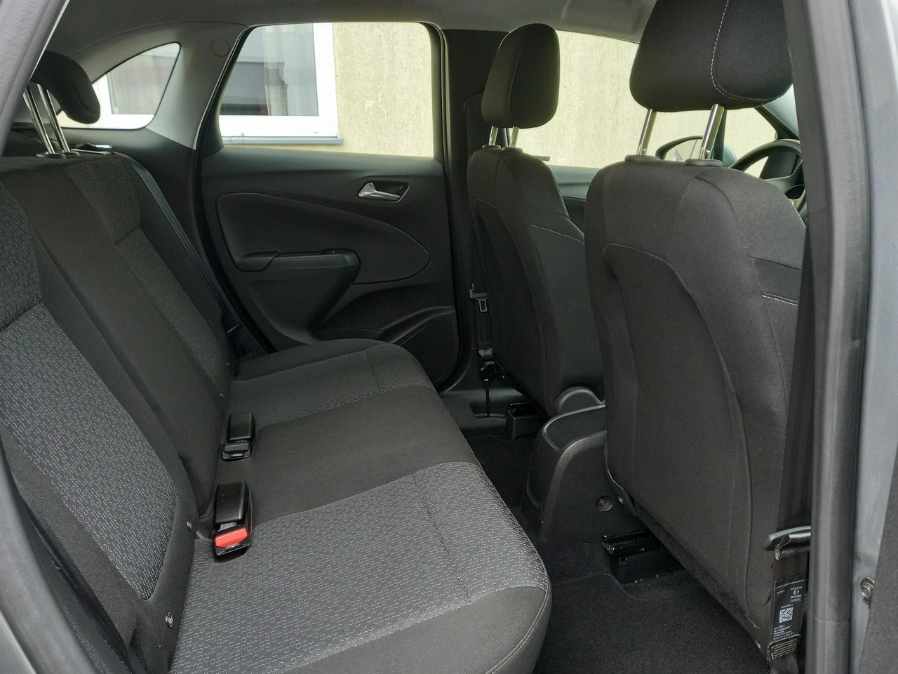Opel Crossland X - Zdjęcie 23