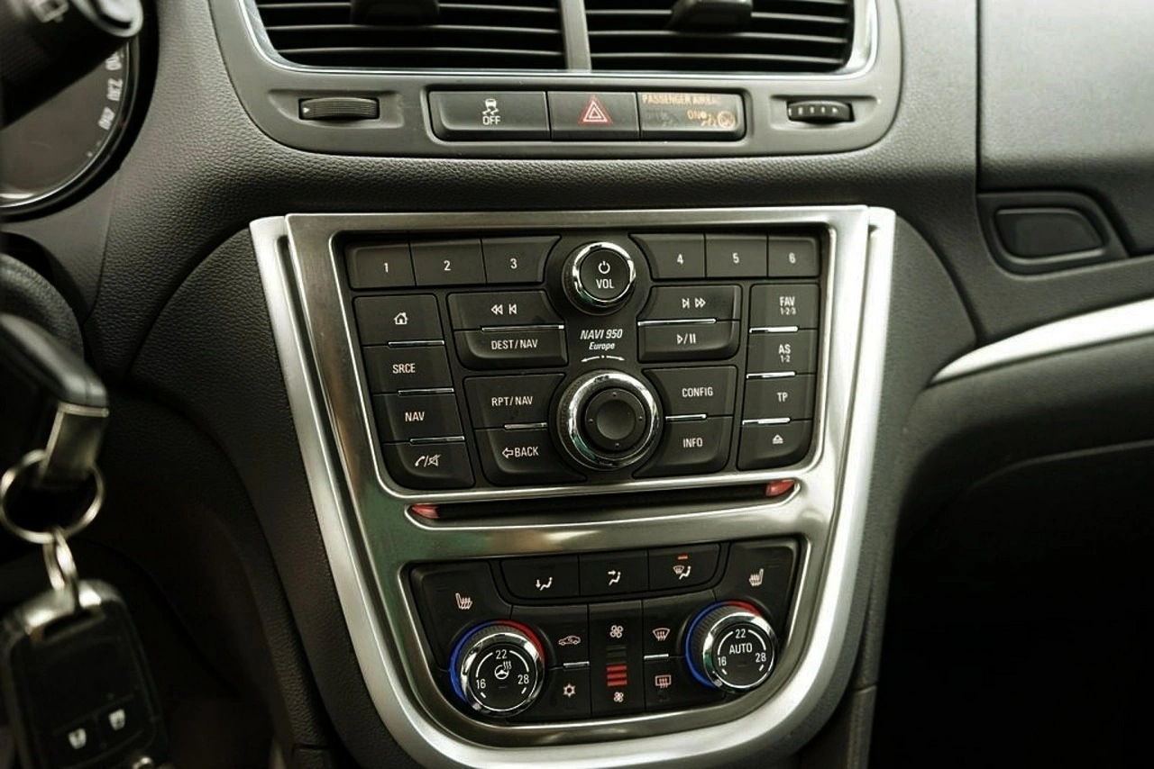 Opel Mokka - Zdjęcie 18