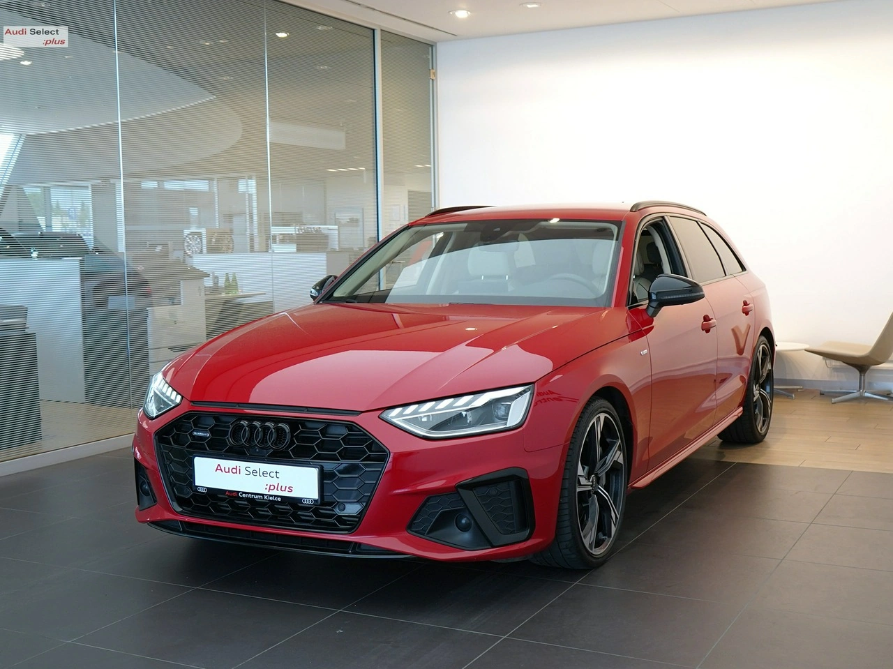 Audi A4 - Główne zdjęcie
