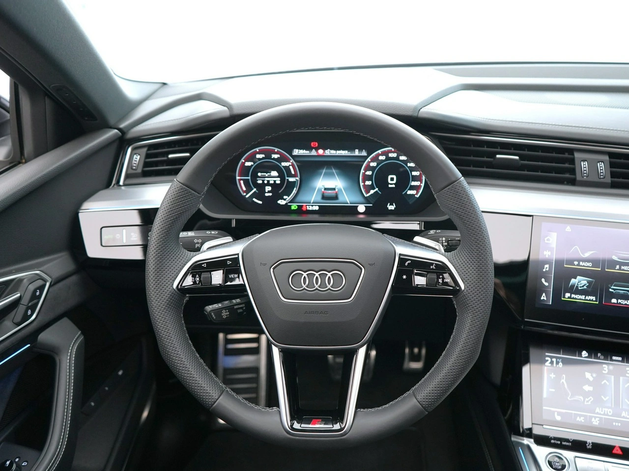 Audi Q8 - Zdjęcie 20